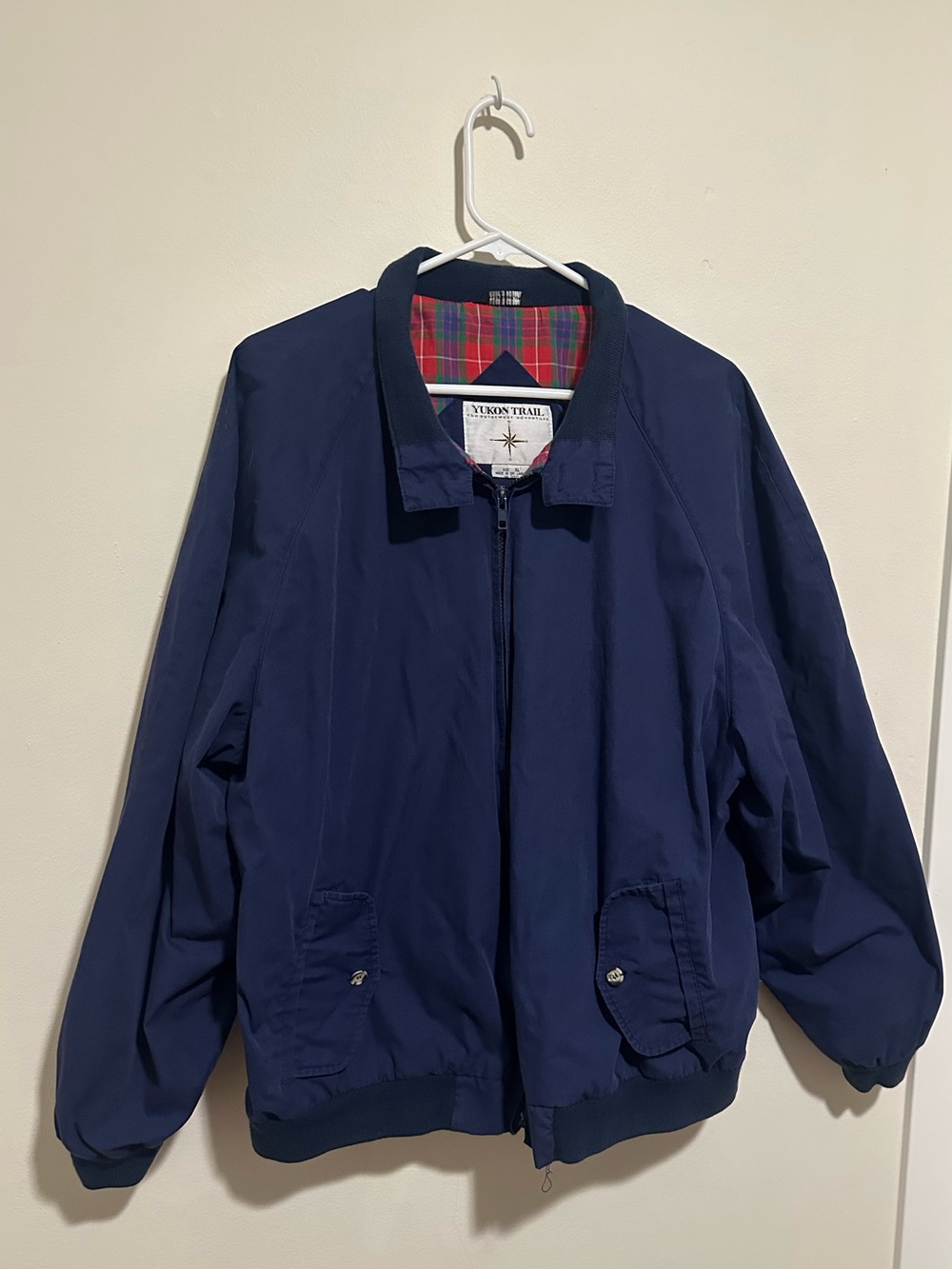 Vintage Y2K Men's Navy Bomber Jacket with red plaid liner by Yukon Trail size XL